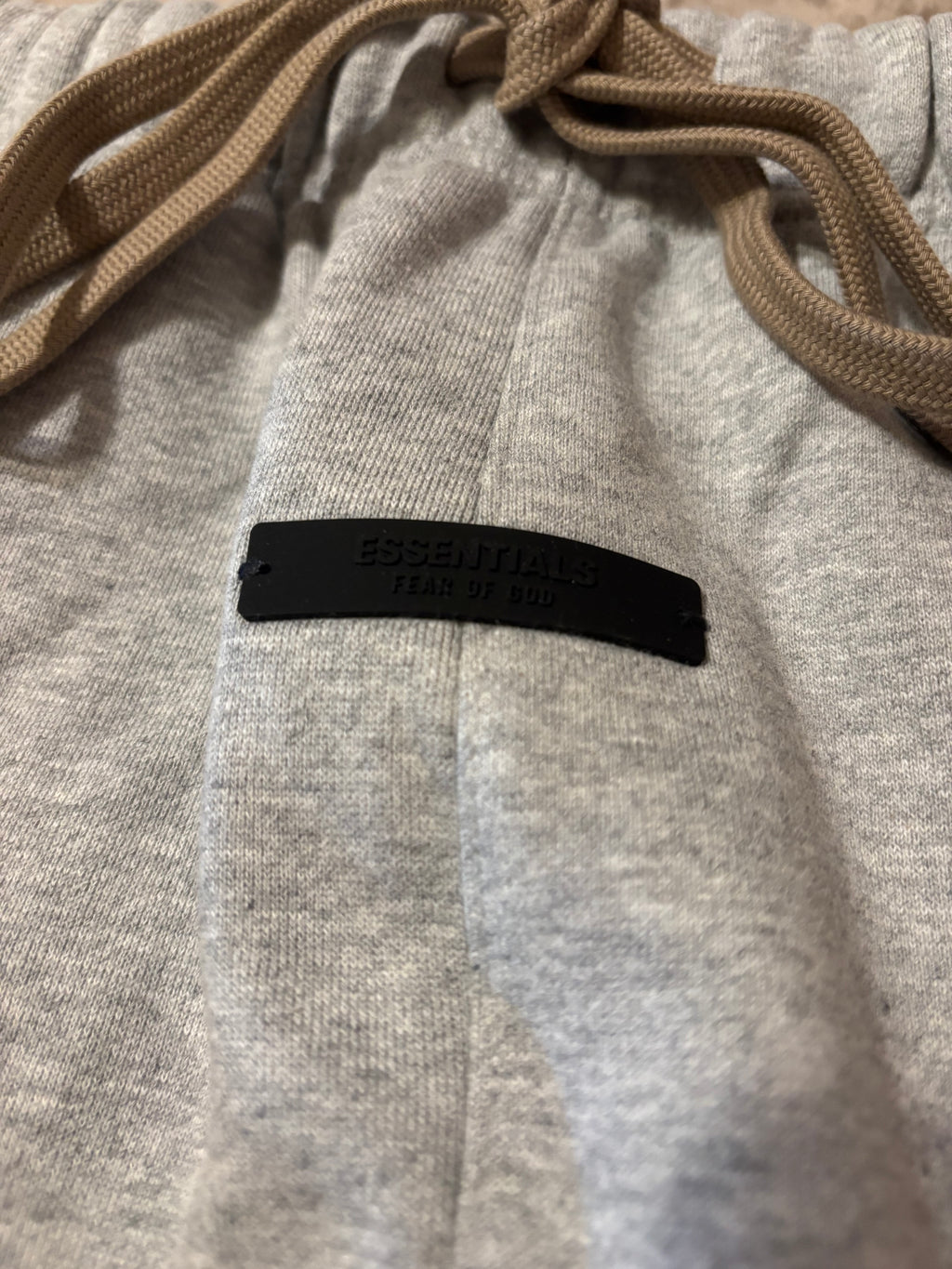 NEW Fear of God Essentials Light Heather Grey Cuffed Sweatpants Size Medium