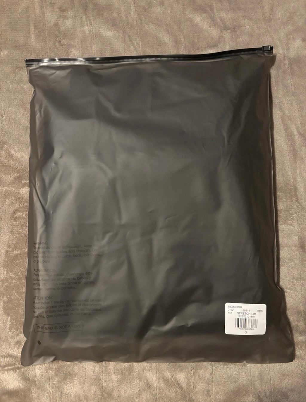 NEW Fear of God Essentials Black Hoodie Size Small 100% Authentic✅