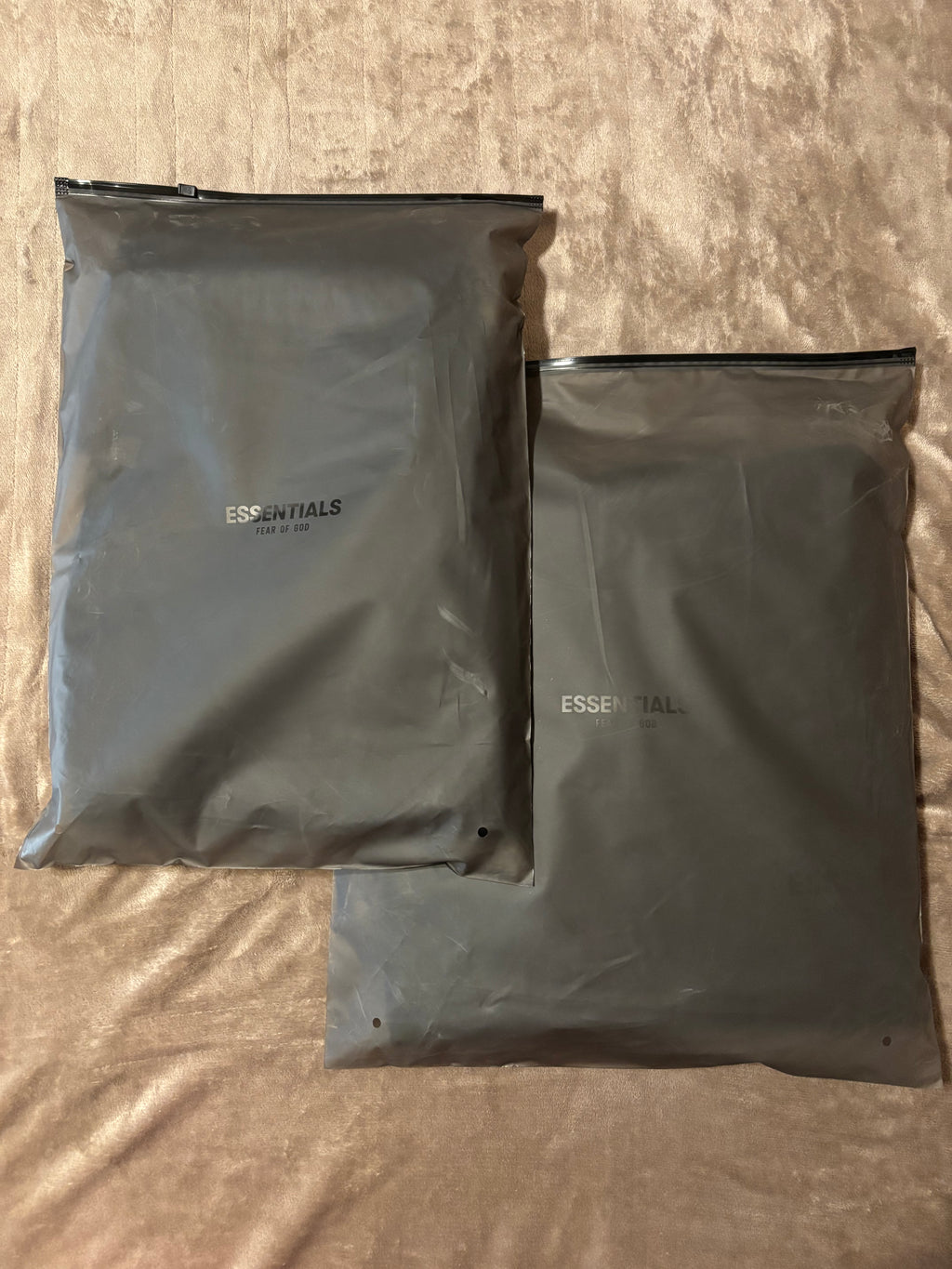 NEW Fear of God Essentials Black Cuffed Bundle Size XXS-L 100% Authentic✅