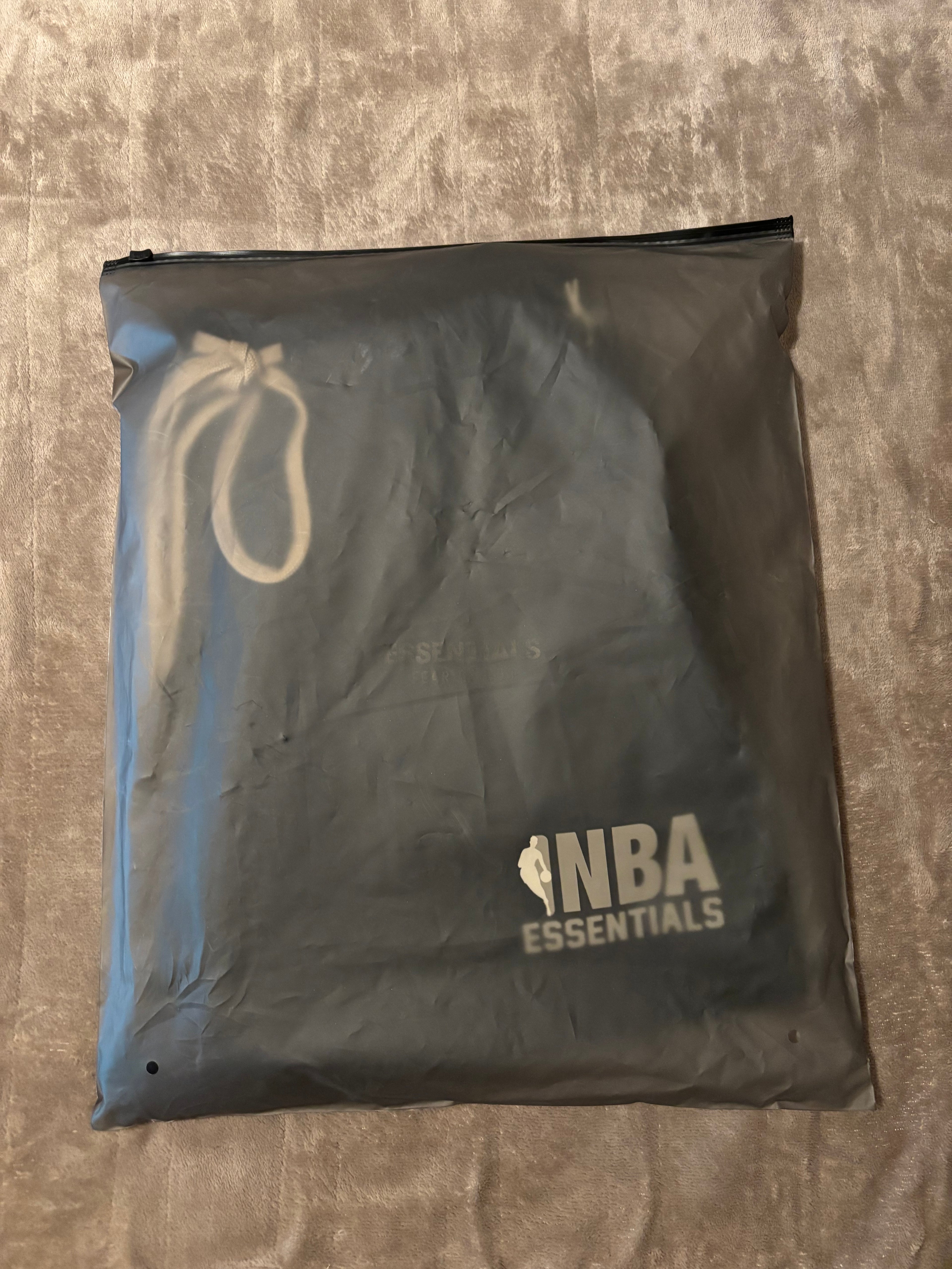 NEW NBA Fear of God Essentials Relaxed Black Sweatpants Size S-XL