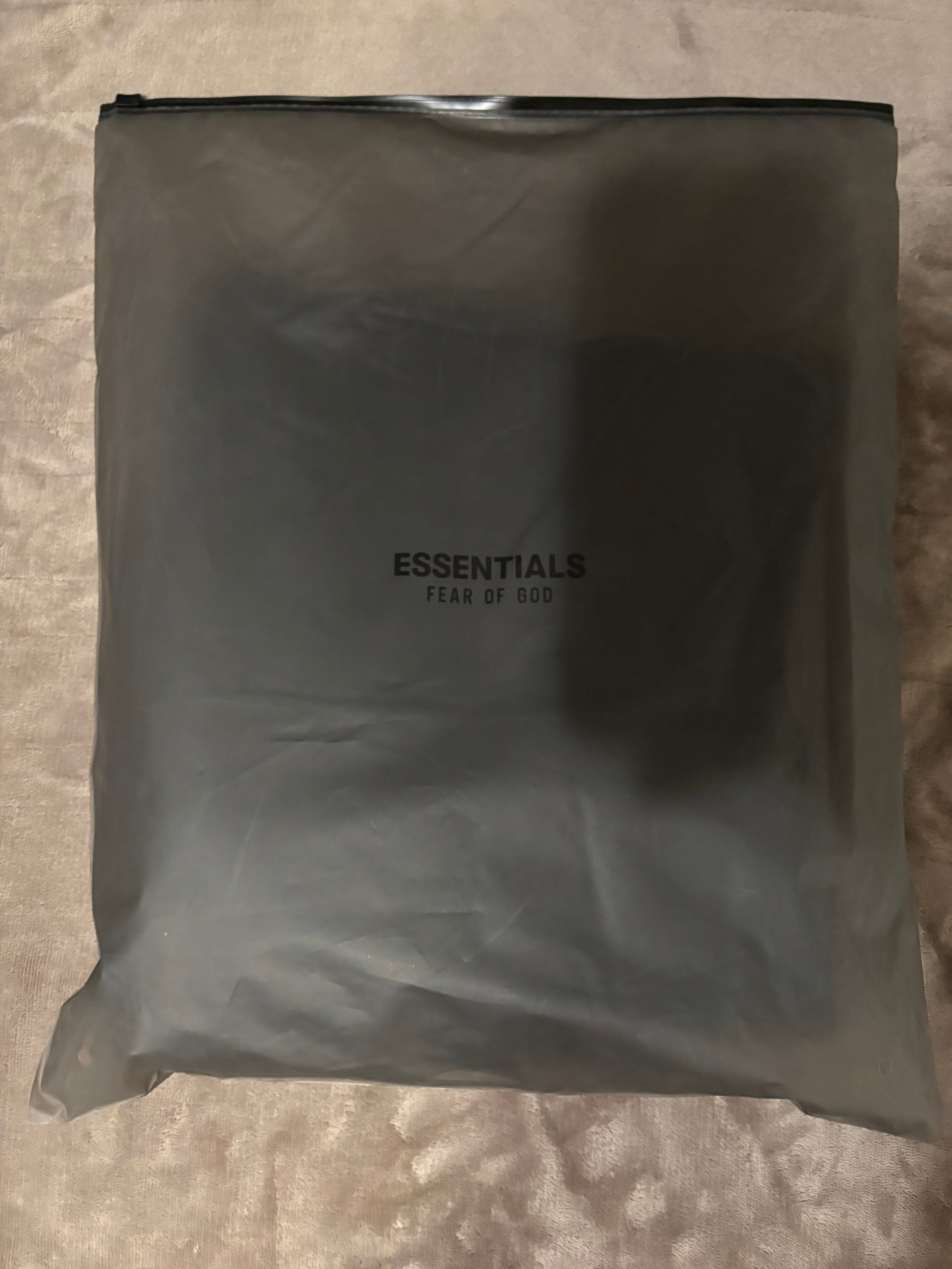 NEW Fear of God Essentials Black Hoodie Size XS 100% Authentic✅