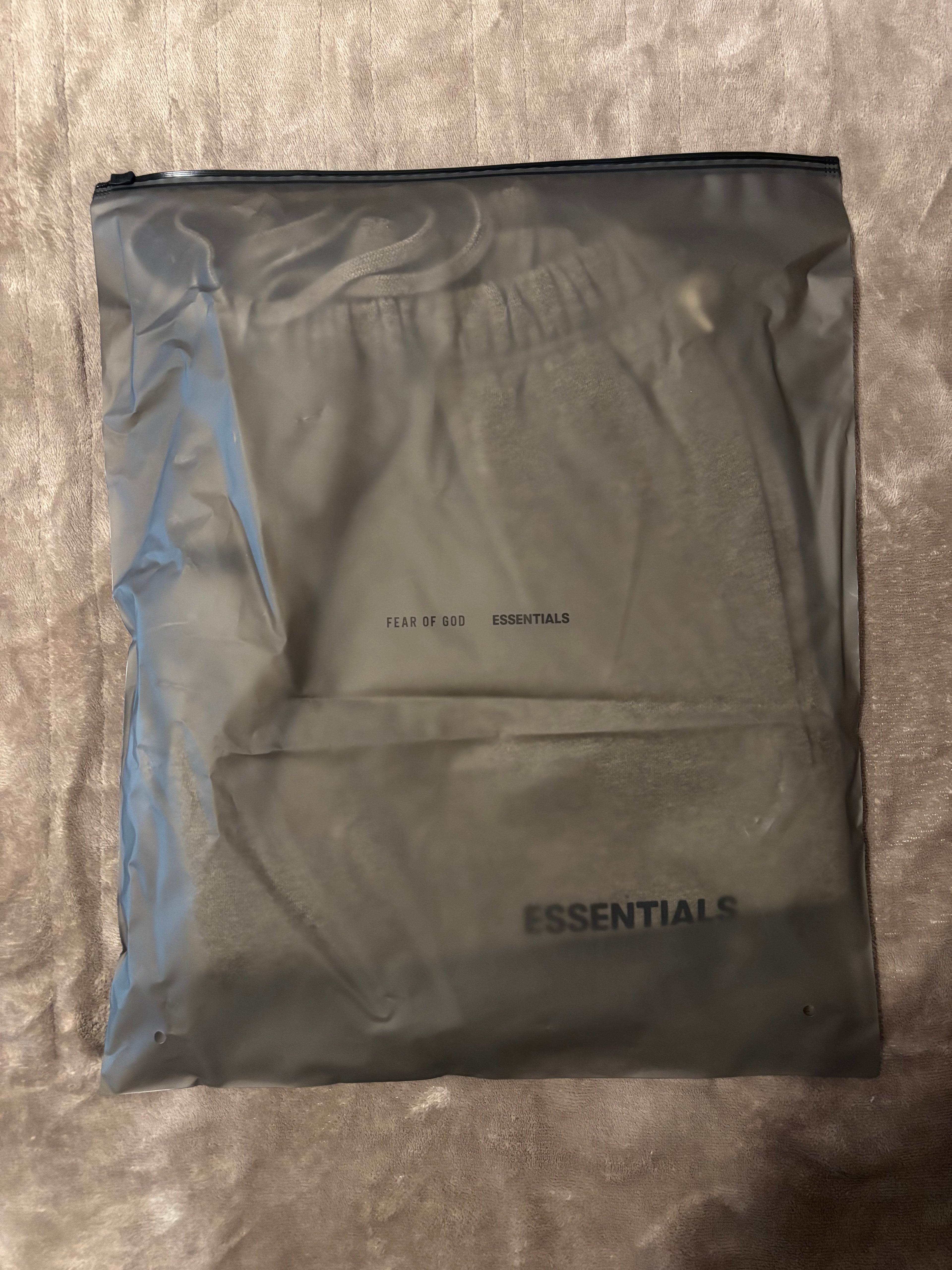 NEW Fear of God Essentials Homestead Heather Shorts Size Medium