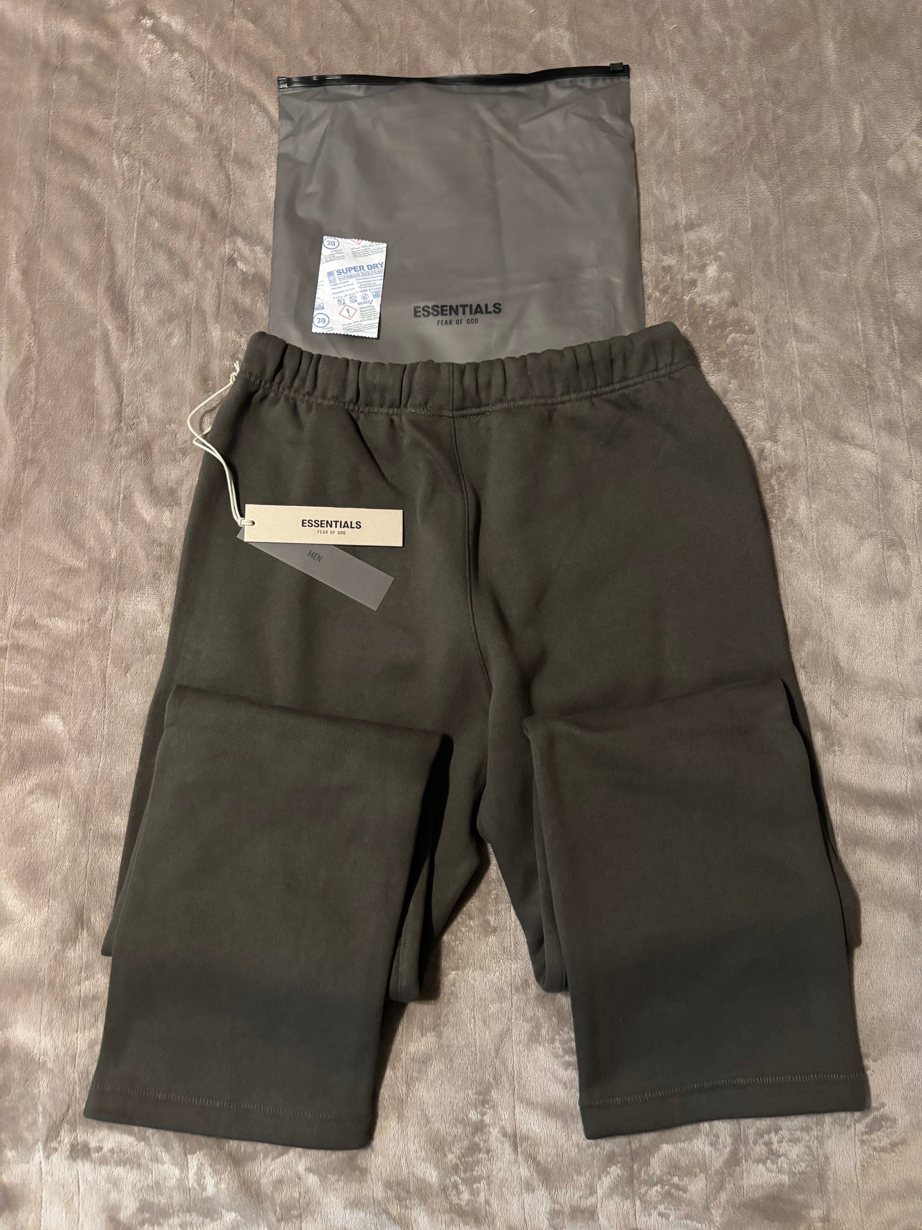 NEW Fear of God Essentials Off Black Relaxed Sweatpants Size XS-L