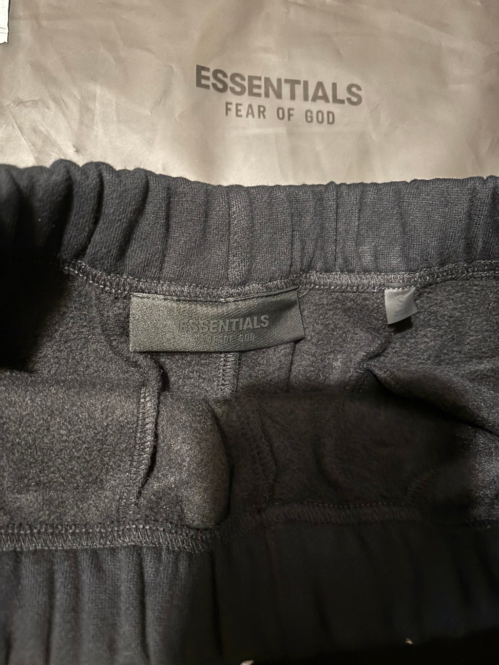 NEW NBA Fear of God Essentials Relaxed Black Sweatpants Size S-XL