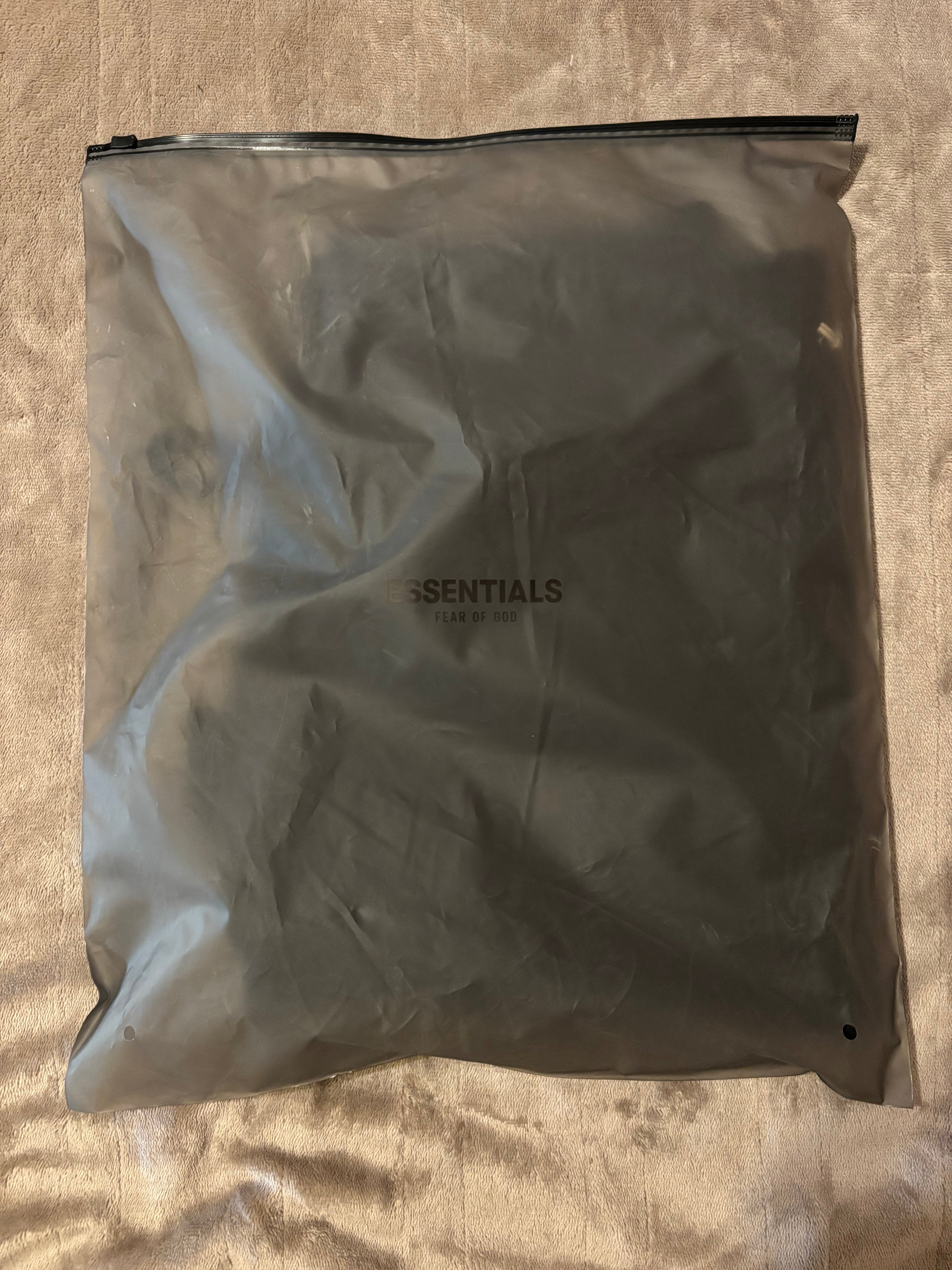 NEW Fear of God Essentials Black Shorts Size XS-XL 100% Authentic✅