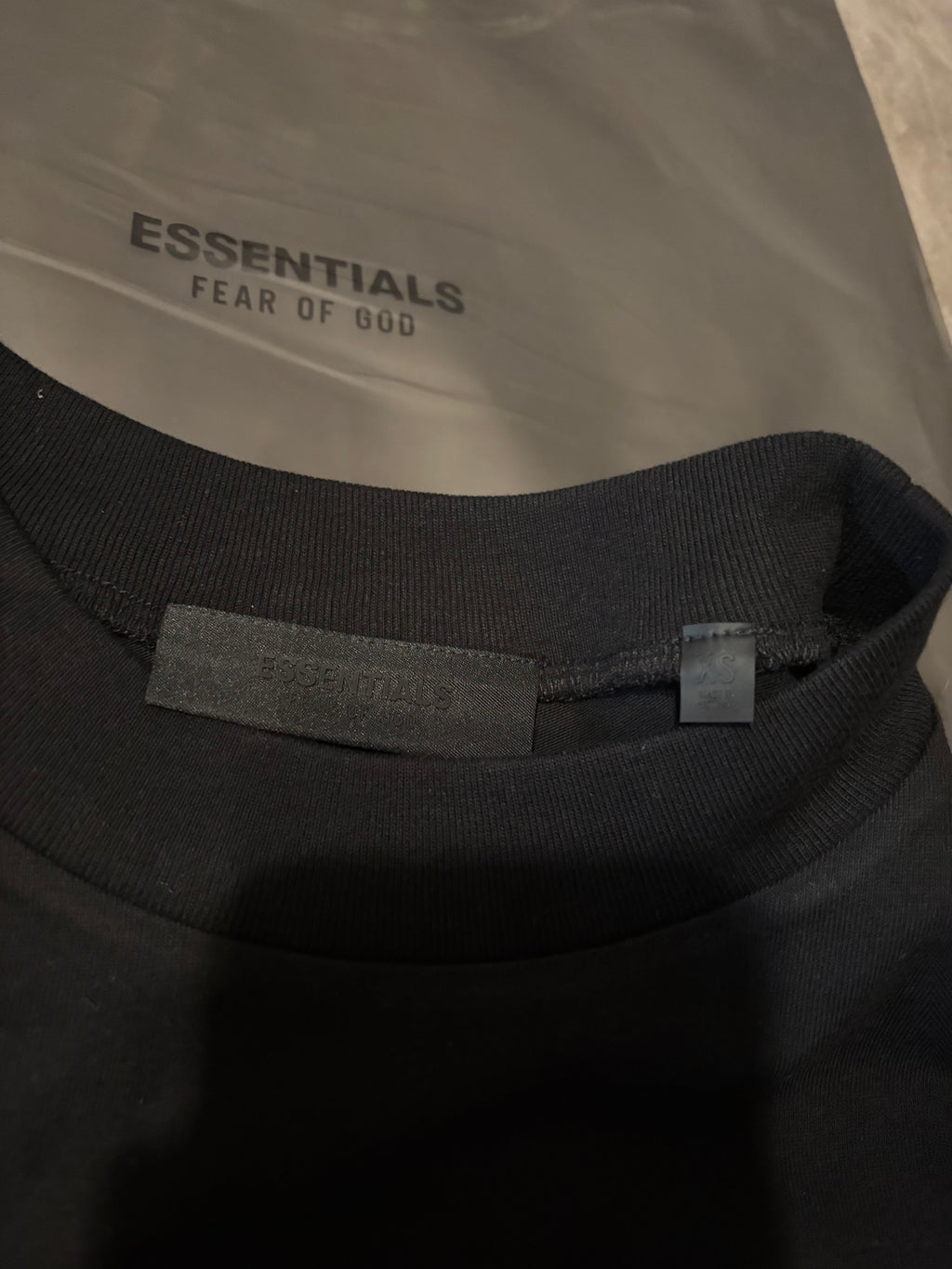 NEW Fear of God Essentials Black T-Shirt Size XS-S