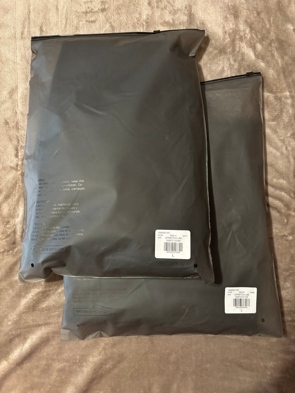 NEW Fear of God Essentials Black Cuffed Bundle Size XXS-L 100% Authentic✅