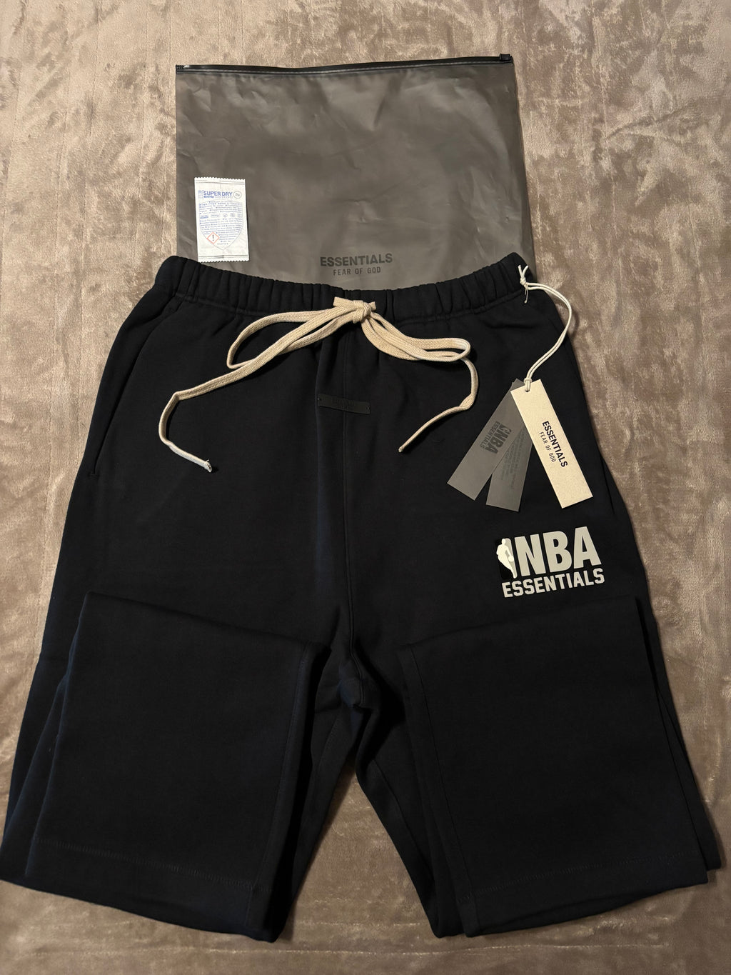 NEW NBA Fear of God Essentials Relaxed Black Sweatpants Size S-XL