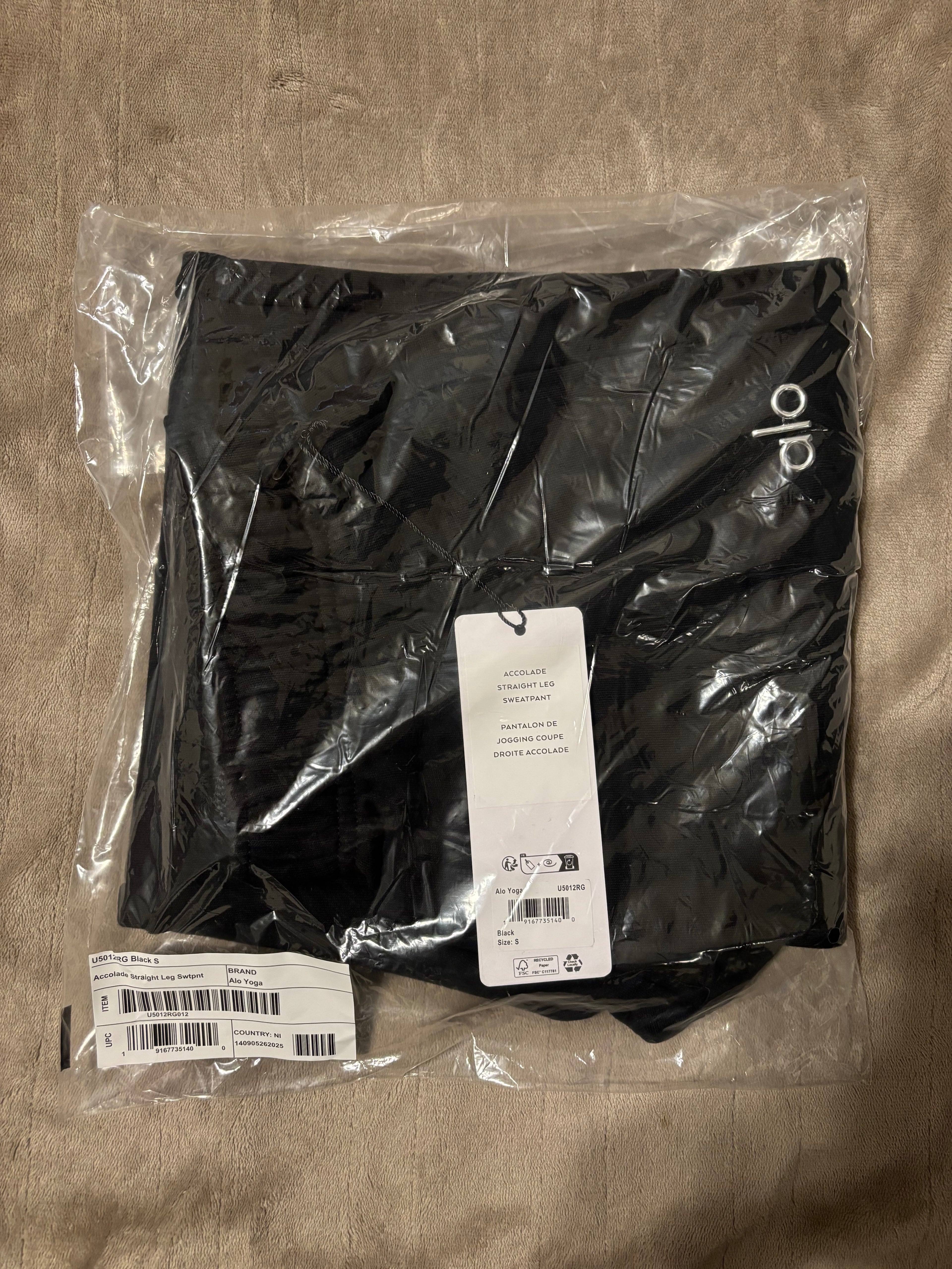 NEW Alo Yoga Black Unisex Relaxed Sweatpants Size S-L