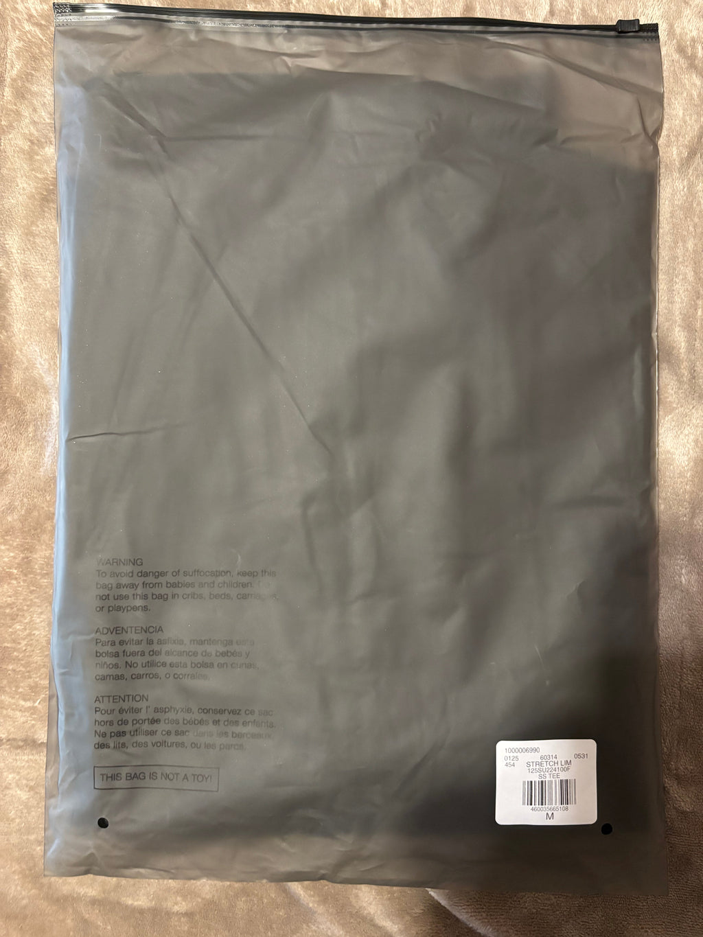 NEW Fear of God Essentials Black T-Shirt Size XS-M 100% Authentic✅