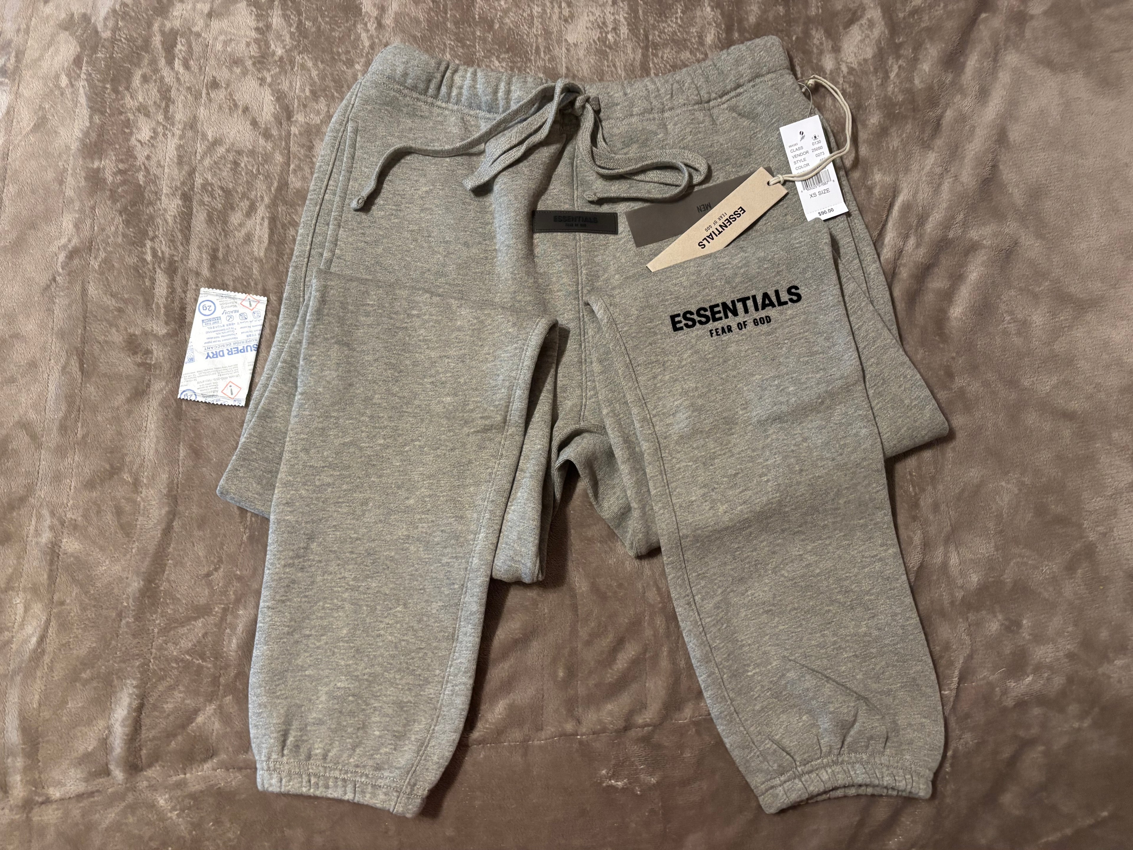 NEW Fear of God Essentials Dark Oatmeal Cuffed Sweatpants Size XXS-L 100% Authentic✅