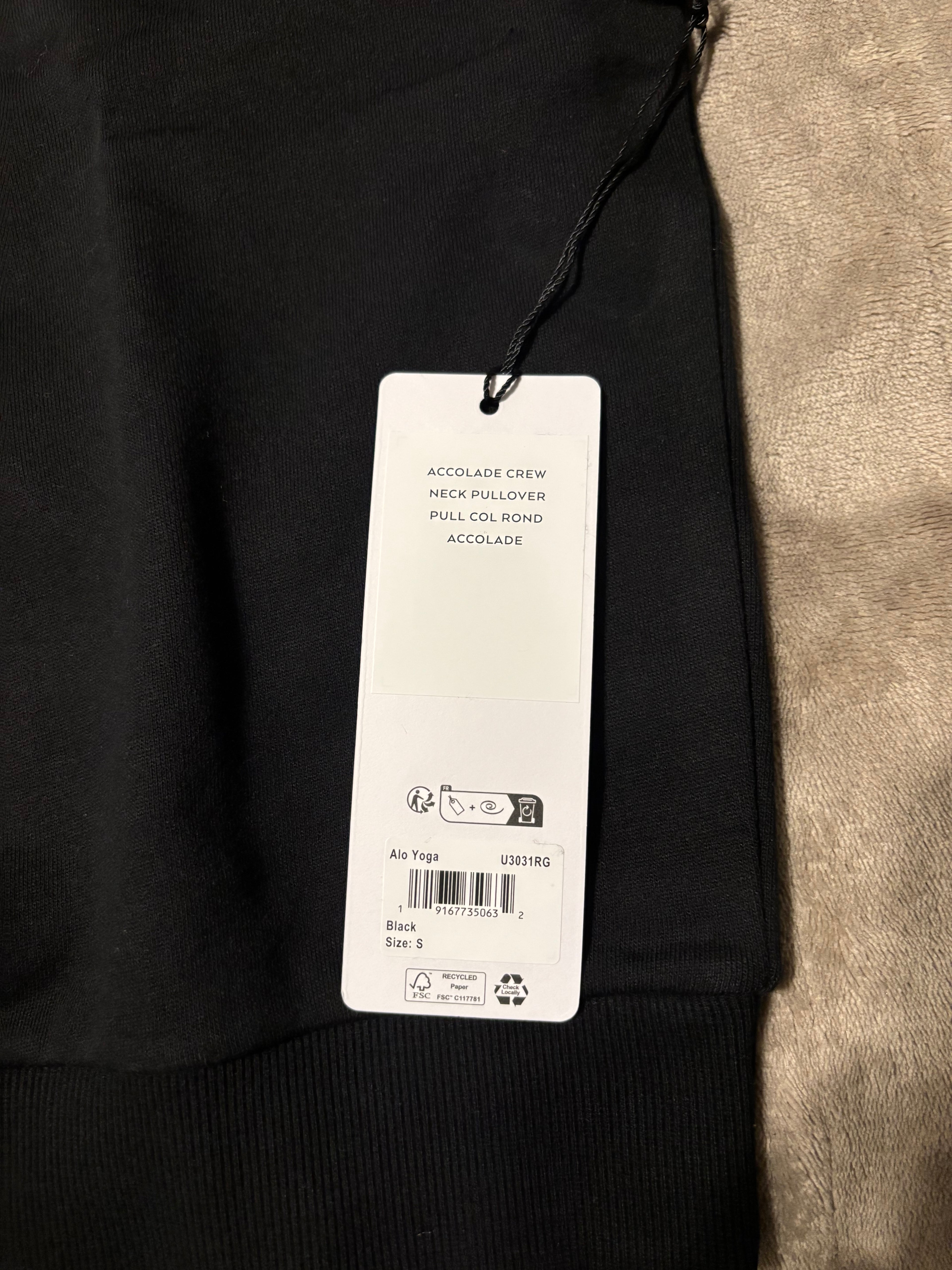 NEW Alo Yoga Black Unisex Crewneck Size S-L