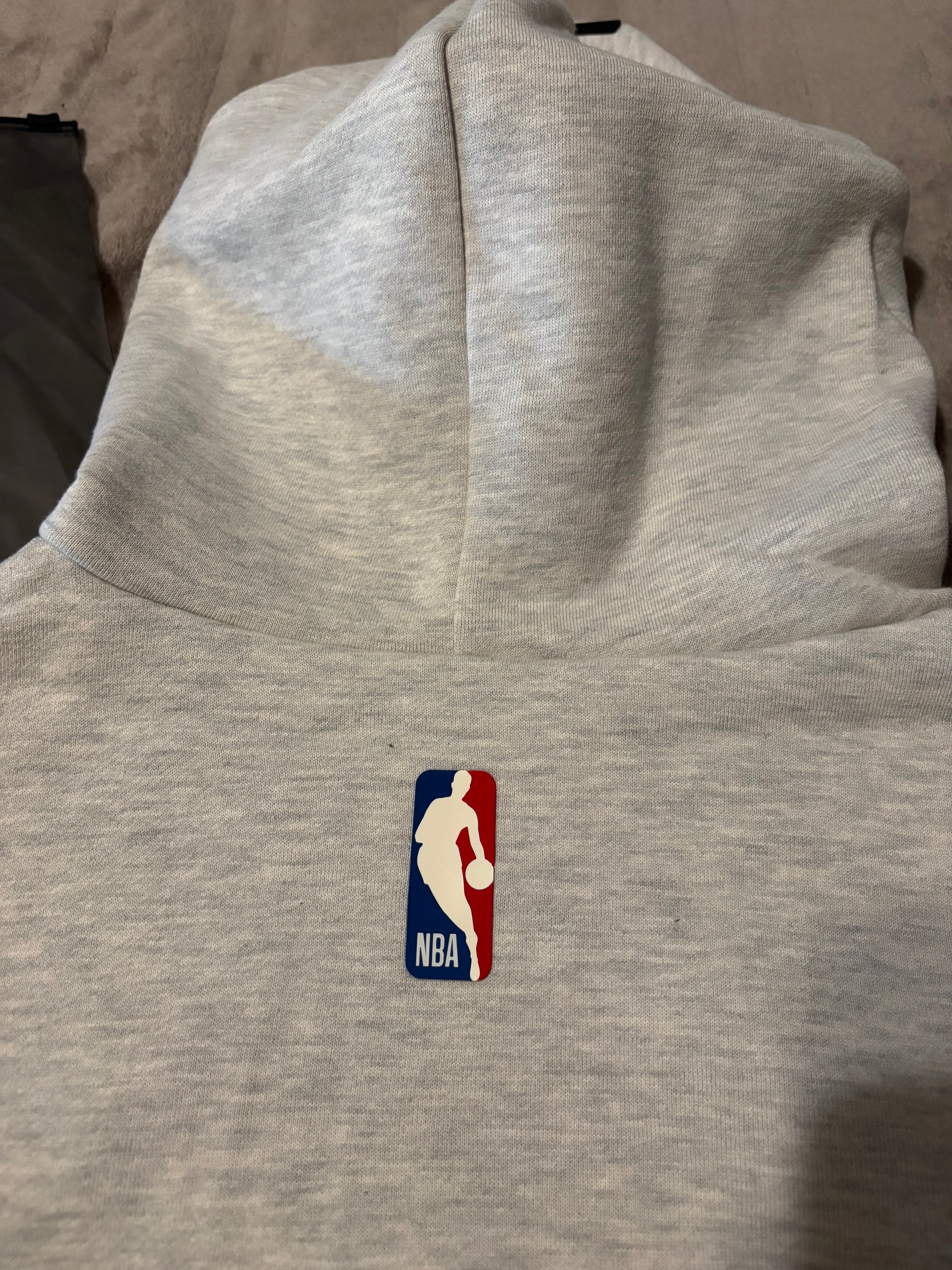 NEW NBA Fear of God Essentials Light Heather Hoodie Size Small