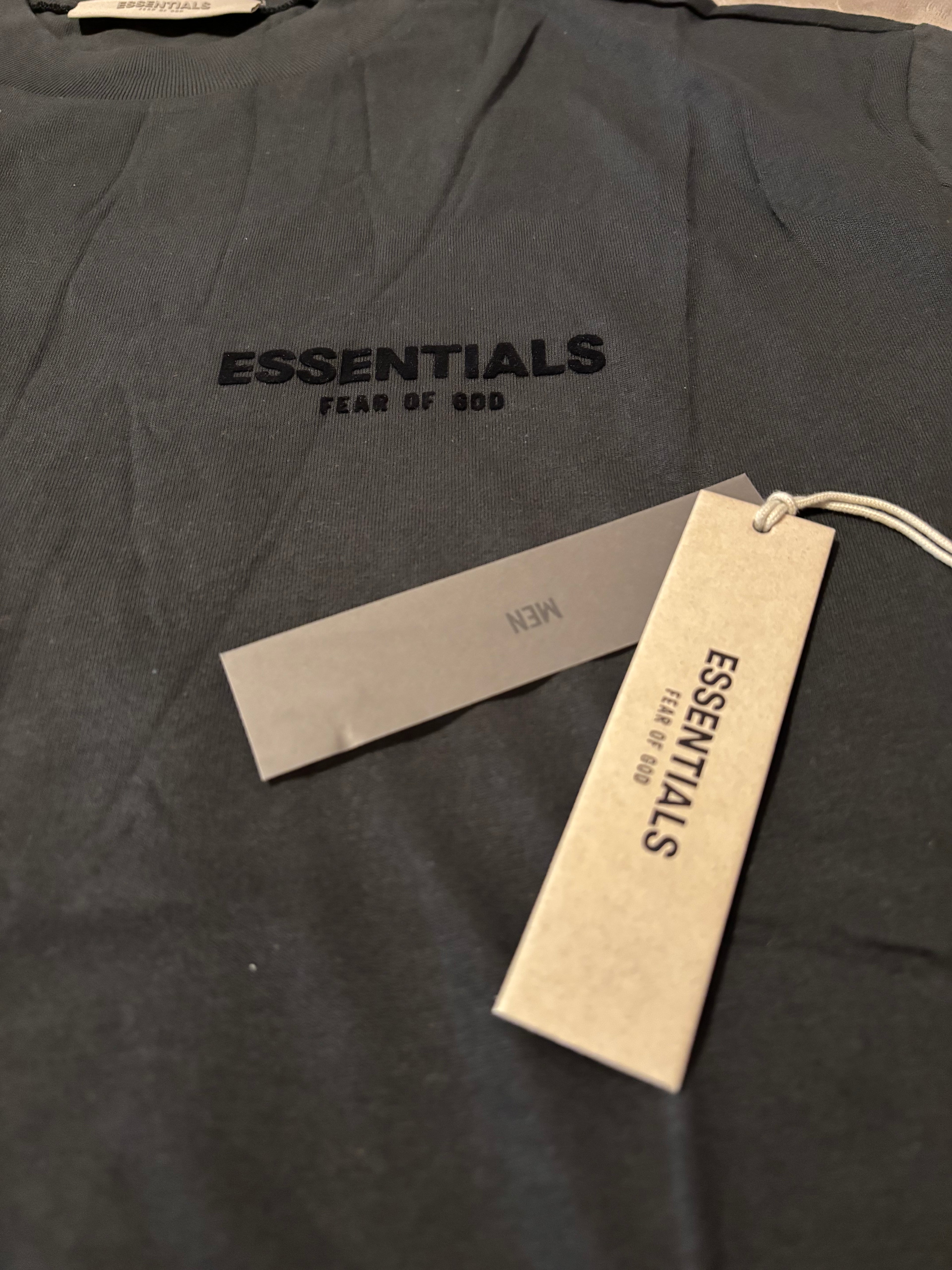 NEW Fear of God Essentials Black T-Shirt Size XS-M 100% Authentic✅