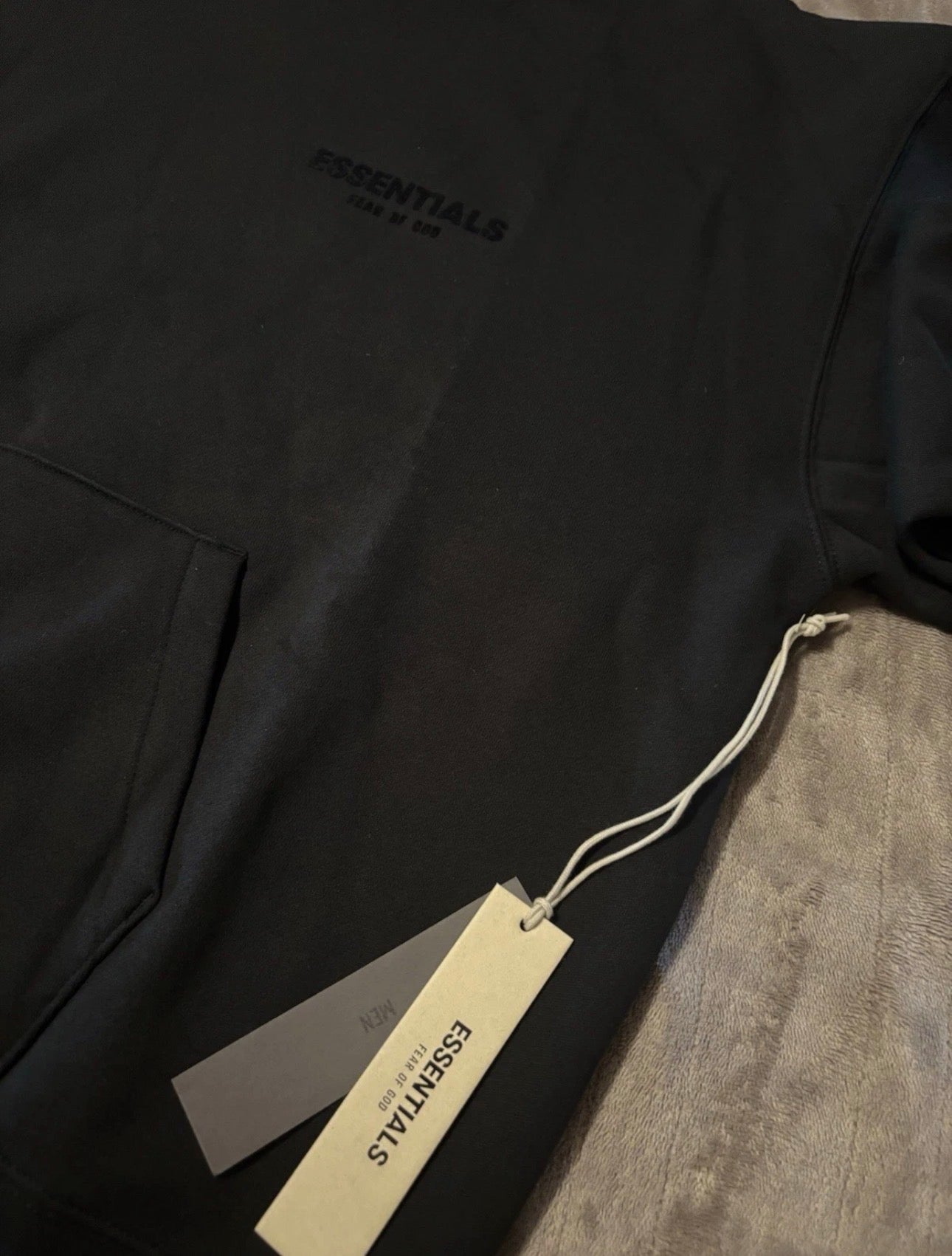 NEW Fear of God Essentials Black Hoodie Size Small 100% Authentic✅