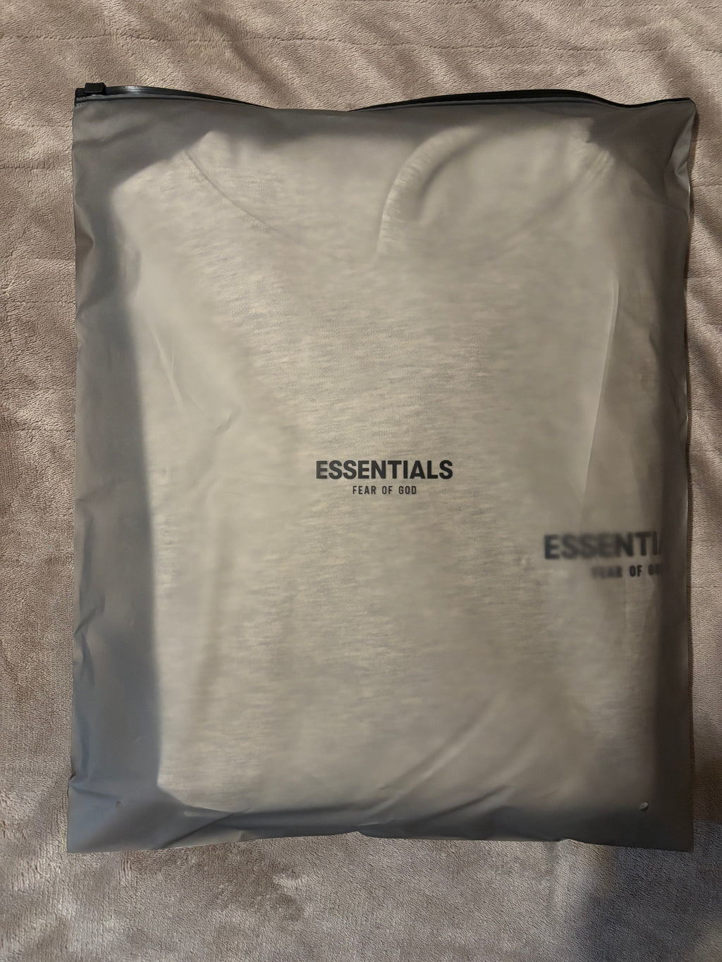 NEW Fear of God Essentials Light Oatmeal Hoodie Size XXS 100% Authentic✅