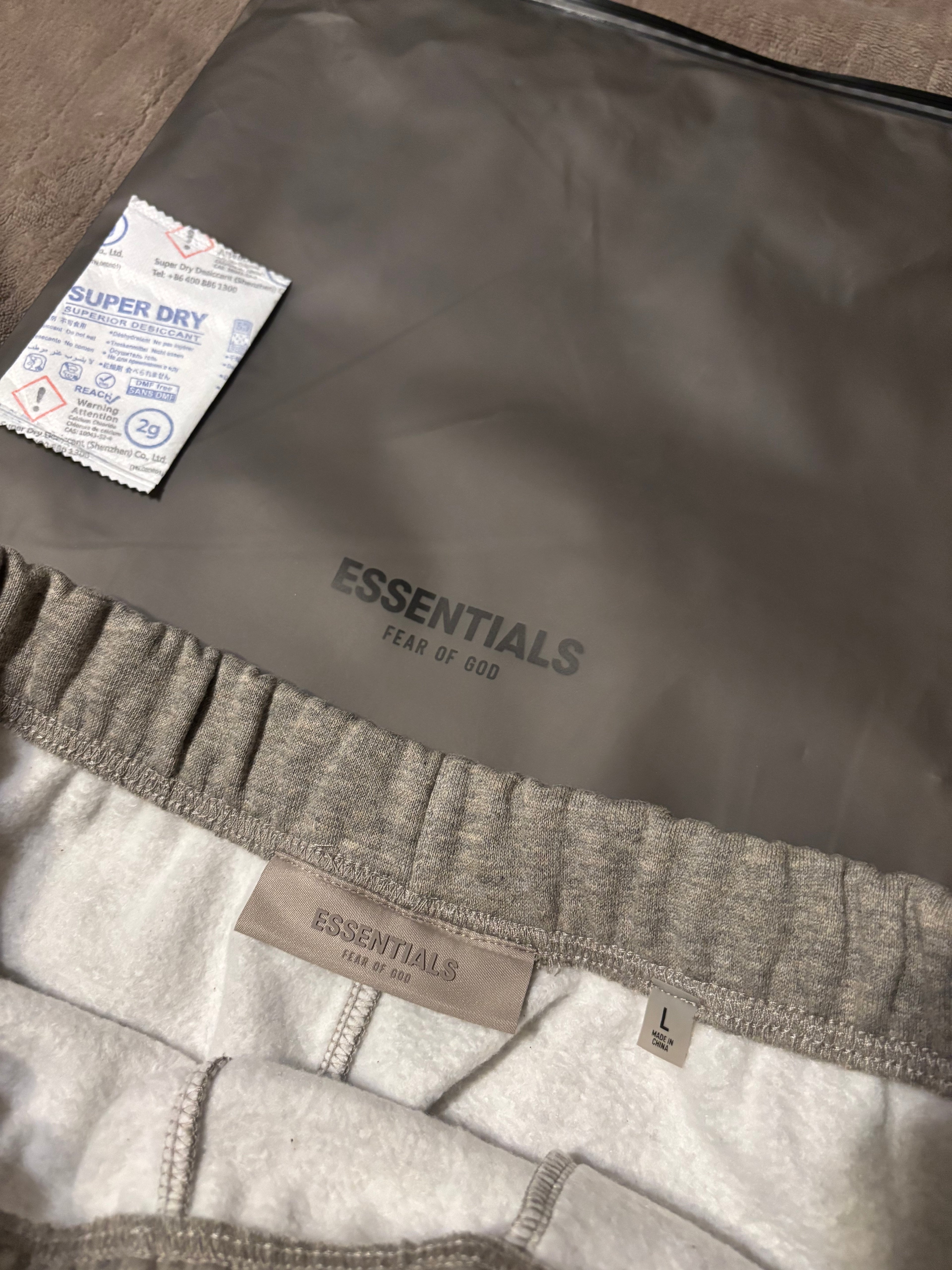 NEW Fear of God Essentials Dark Oatmeal Relaxed Sweatpants Size XS-XL 100% Authentic✅
