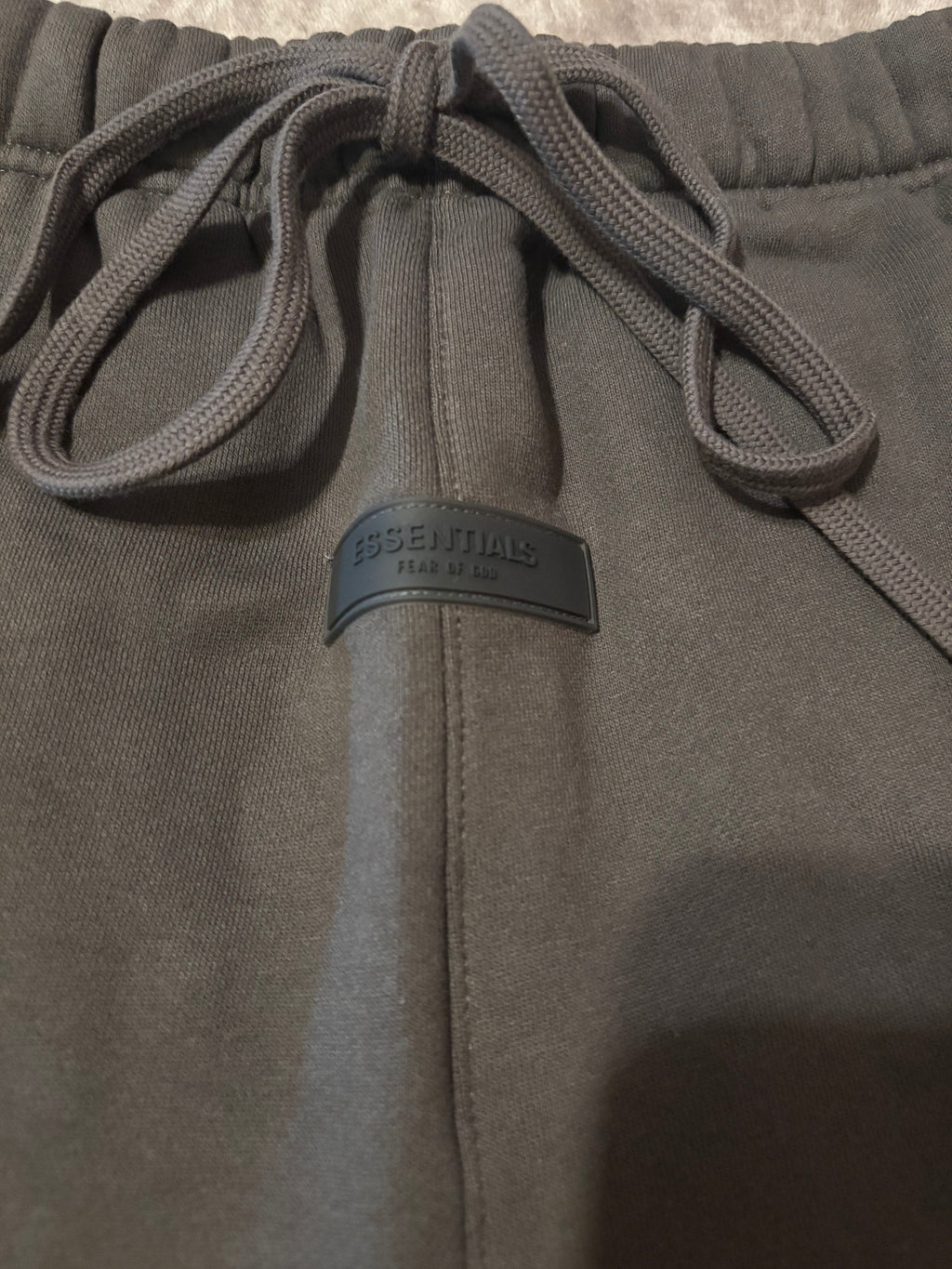NEW Fear of God Essentials Off Black Shorts Size Small